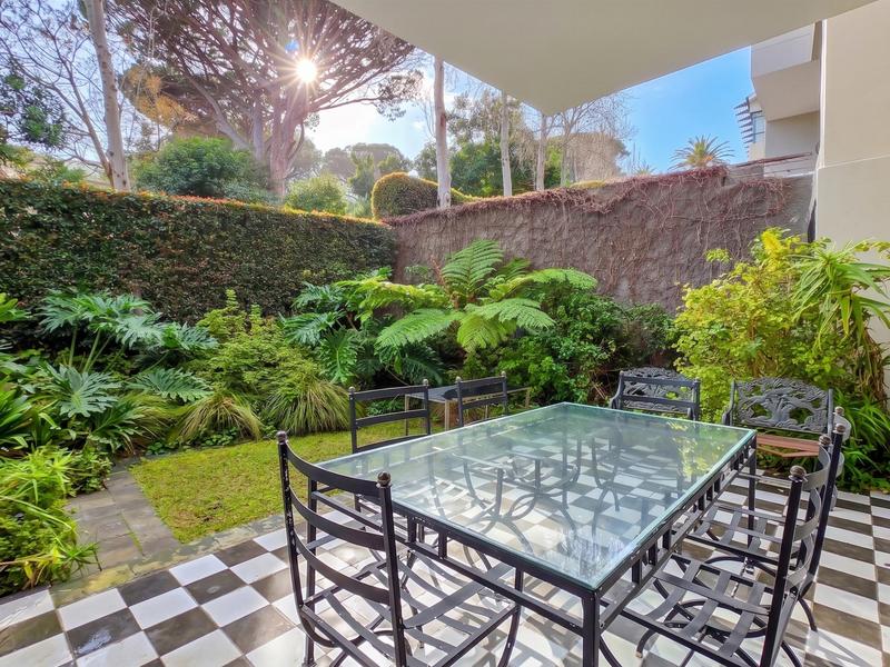 2 Bedroom Property for Sale in Camps Bay Western Cape